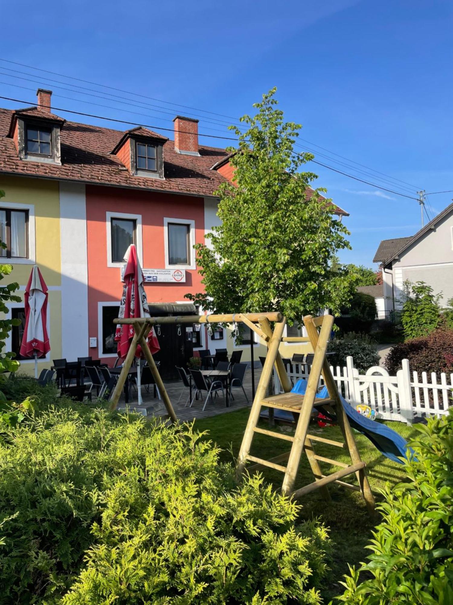 Lindenhof Ybbs Bed & Breakfast Ybbs an der Donau Exterior photo